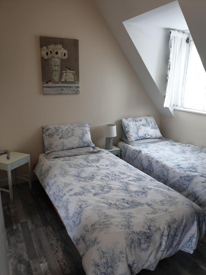 Bed and Breakfast Le Petit Dragon Plumaudan Экстерьер фото
